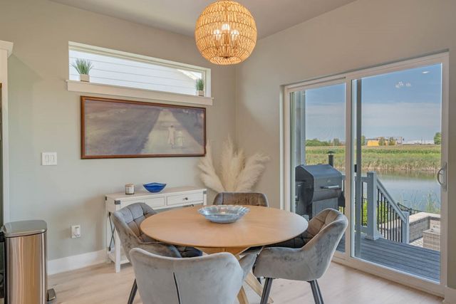 725 SE Drumlin Drive, Waukee, IA 50263