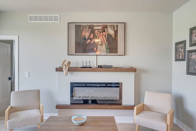 725 SE Drumlin Drive, Waukee, IA 50263
