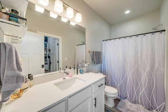 725 SE Drumlin Drive, Waukee, IA 50263