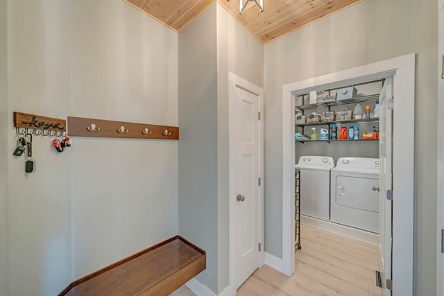725 SE Drumlin Drive, Waukee, IA 50263