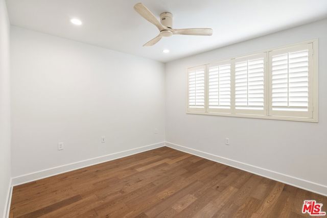 3965 Moore Street 104, Los Angeles, CA 90066