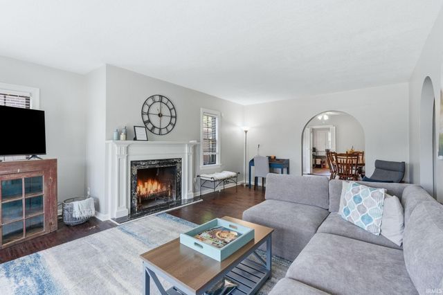 3025 N Anthony Boulevard, Fort Wayne, IN 46805