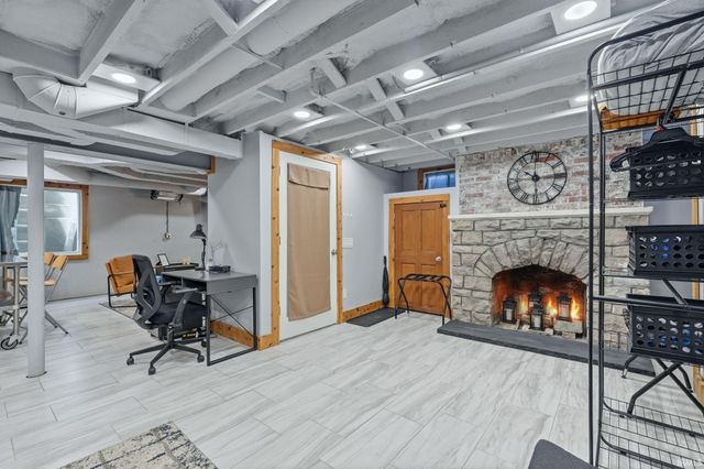 3025 N Anthony Boulevard, Fort Wayne, IN 46805