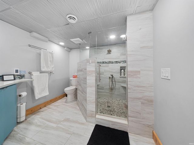 3025 N Anthony Boulevard, Fort Wayne, IN 46805