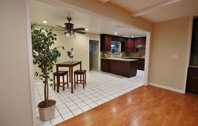 302 Leveland Ln, Modesto, CA 95350