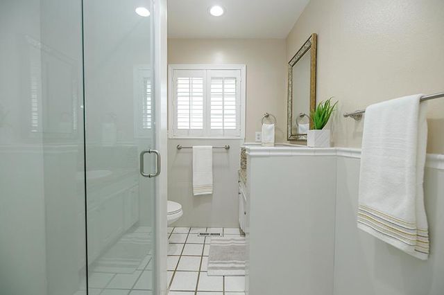 302 Leveland Ln, Modesto, CA 95350