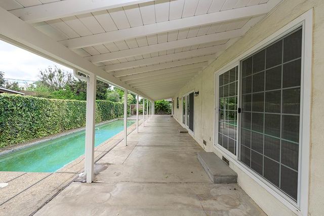 302 Leveland Ln, Modesto, CA 95350