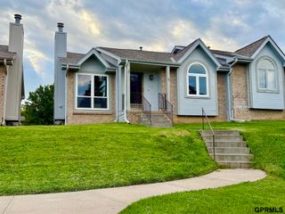 12722 S 28th Avenue, Bellevue, NE 68123