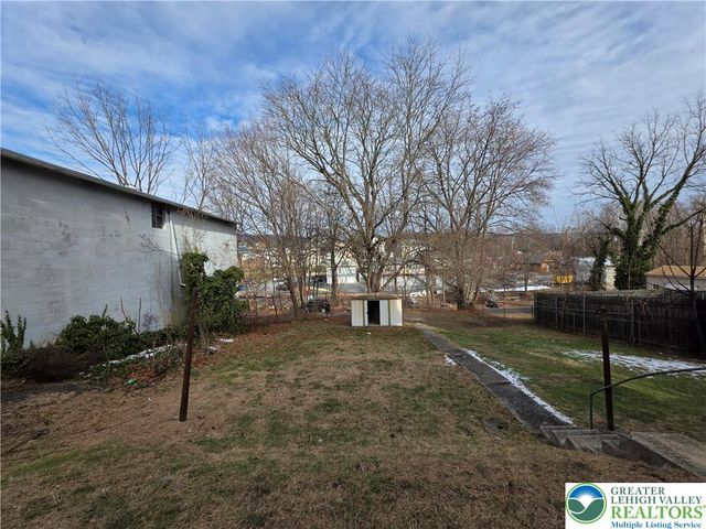 515 East Church Street, Slatington Boro, PA 18080