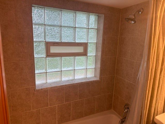 13 Ocenas Ave, Ross Twp, PA 15212