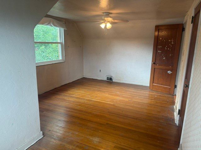 13 Ocenas Ave, Ross Twp, PA 15212