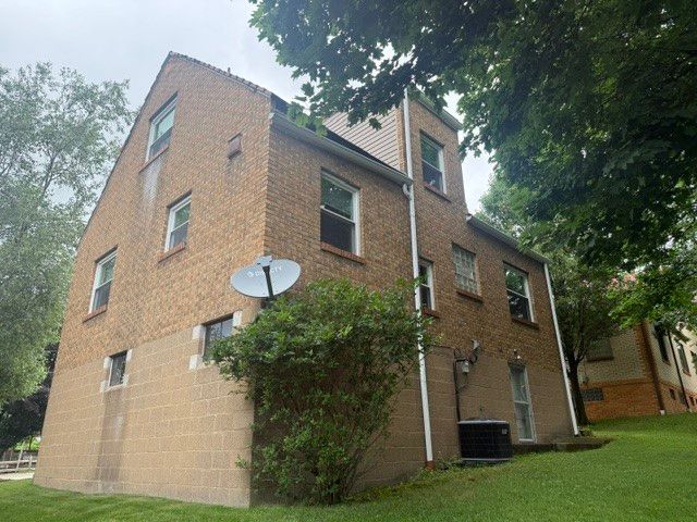 13 Ocenas Ave, Ross Twp, PA 15212