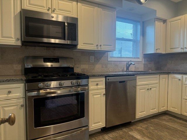 13 Ocenas Ave, Ross Twp, PA 15212