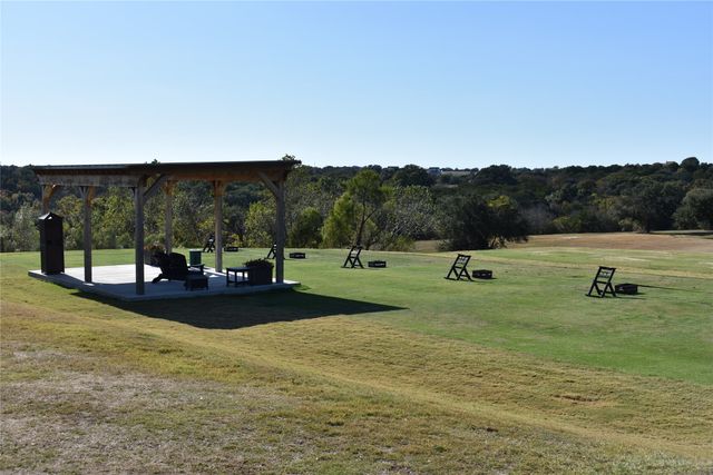 6525 Archerfield Court W, Cleburne, TX 76033