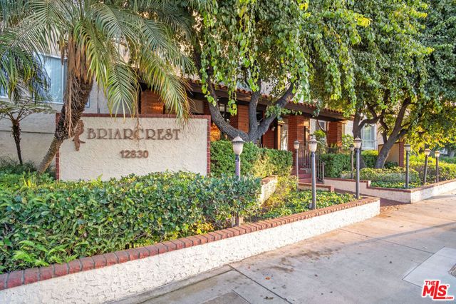 12830 Burbank Boulevard 201, Valley Village, CA 91607