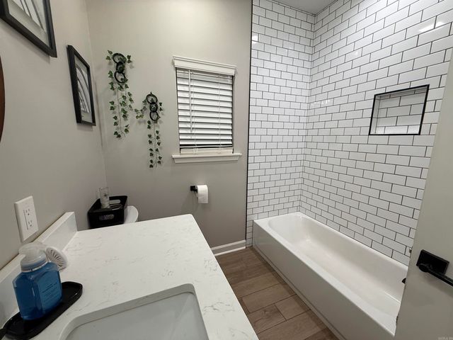 10642 HWY 165 W, Scott, AR 72142