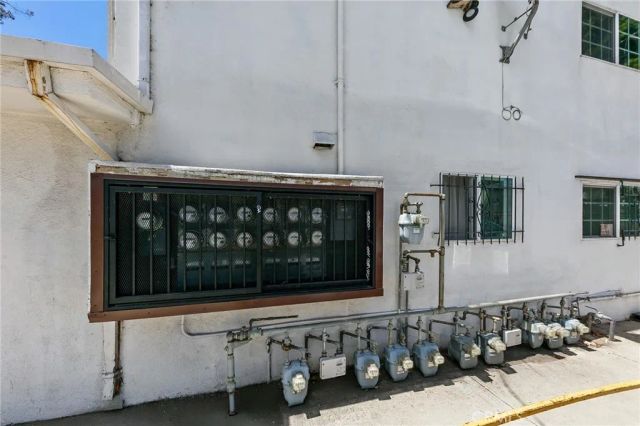 1070 Chestnut, Long Beach, CA 90813