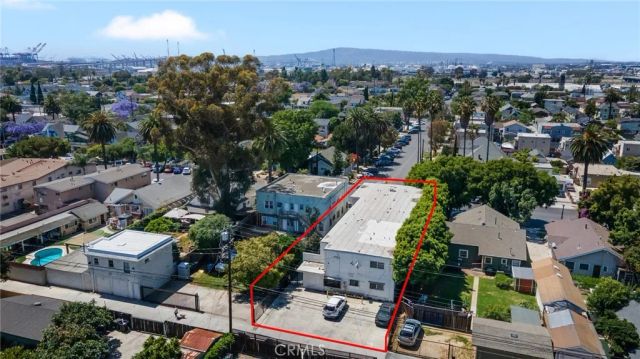 1070 Chestnut, Long Beach, CA 90813