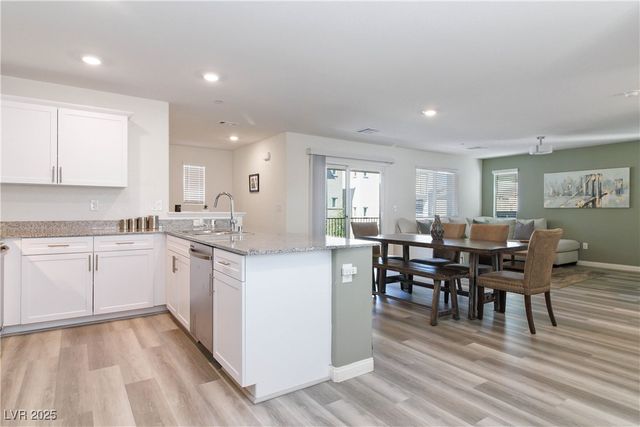 6855 Crimson Shadow Street, North Las Vegas, NV 89086