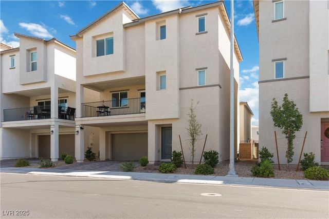 6855 Crimson Shadow Street, North Las Vegas, NV 89086