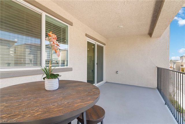 6855 Crimson Shadow Street, North Las Vegas, NV 89086