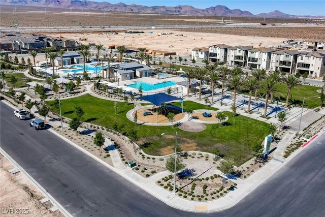 6855 Crimson Shadow Street, North Las Vegas, NV 89086