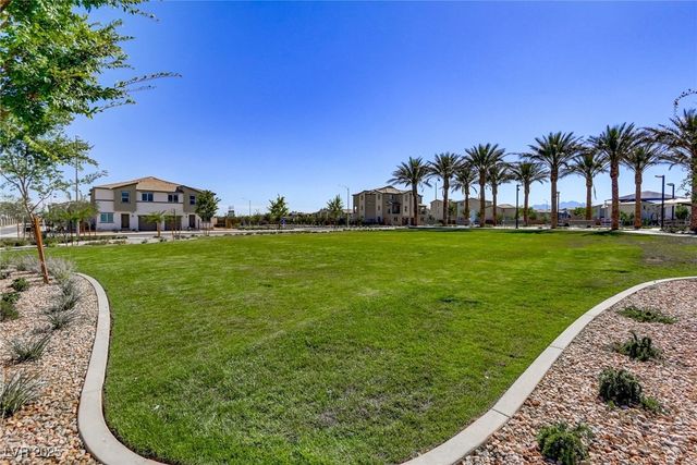 6855 Crimson Shadow Street, North Las Vegas, NV 89086