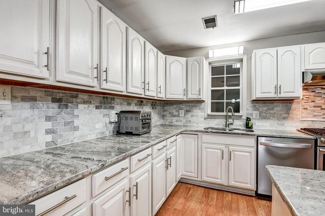 8909 HILL PL, Manassas, VA 20110