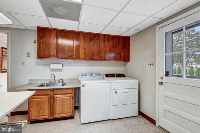 8909 HILL PL, Manassas, VA 20110