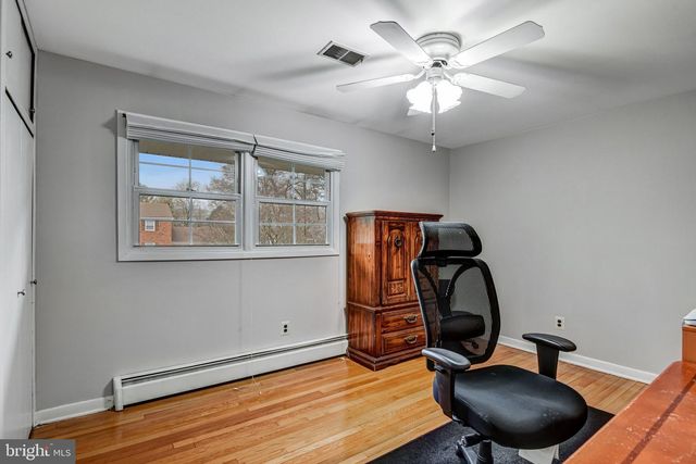 8909 HILL PL, Manassas, VA 20110