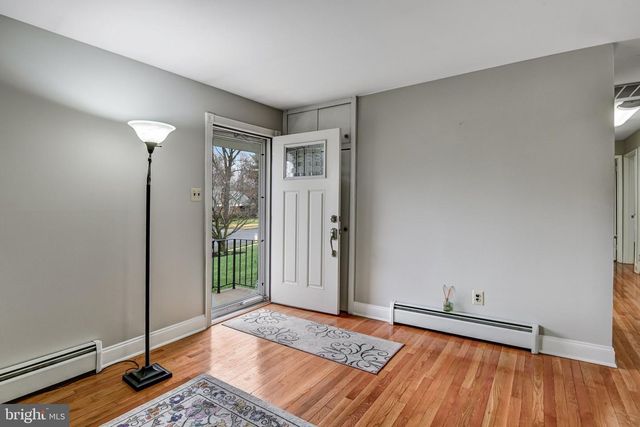 8909 HILL PL, Manassas, VA 20110