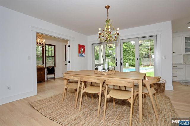 425 Wastena Terrace, Ridgewood, NJ 07450