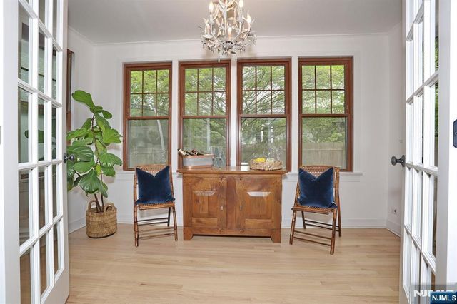 425 Wastena Terrace, Ridgewood, NJ 07450