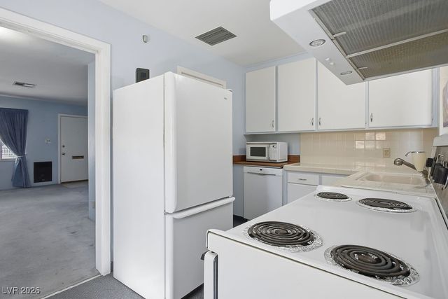 112 North 19th Street, Las Vegas, NV 89101