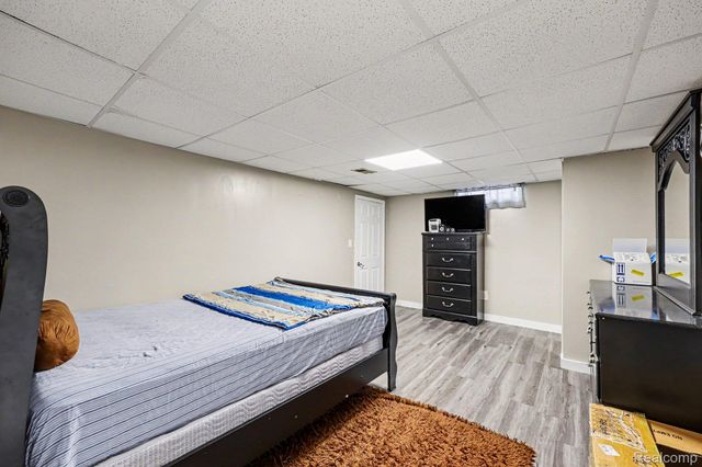 4274 Dickson Drive, Sterling Heights, MI 48310