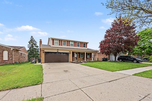 4274 Dickson Drive, Sterling Heights, MI 48310