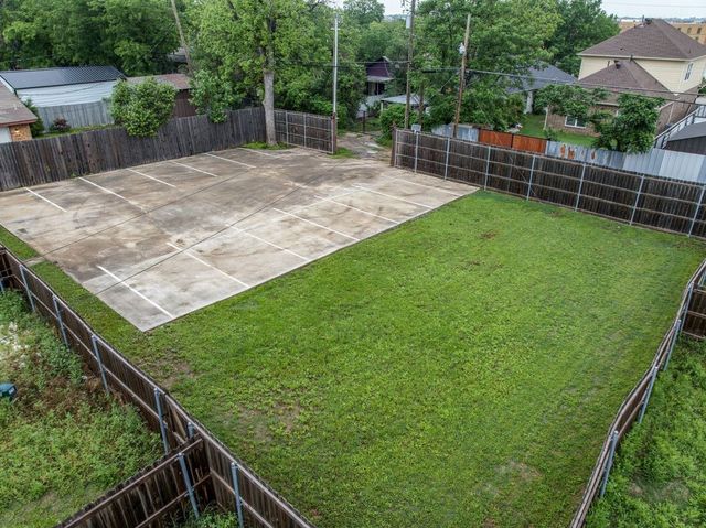 2406 Ross Avenue, Fort Worth, TX 76164