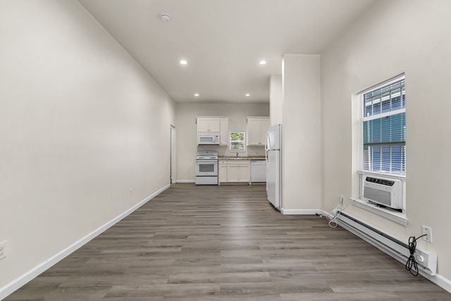 2406 Ross Avenue, Fort Worth, TX 76164