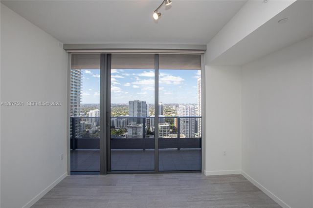 1000 Brickell Plaza 2610, Miami, FL 33131