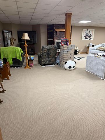 1305 Bald Hill Road, Zanesville, OH 43701