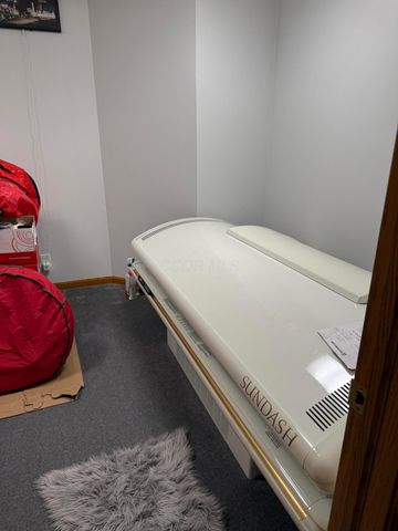 1305 Bald Hill Road, Zanesville, OH 43701