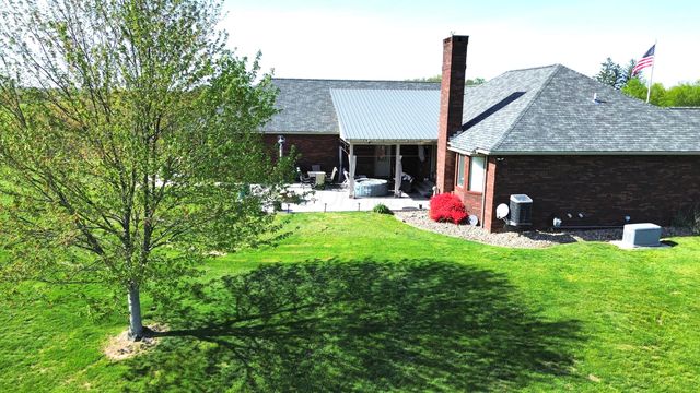 1305 Bald Hill Road, Zanesville, OH 43701