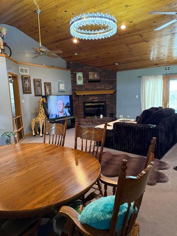 1305 Bald Hill Road, Zanesville, OH 43701