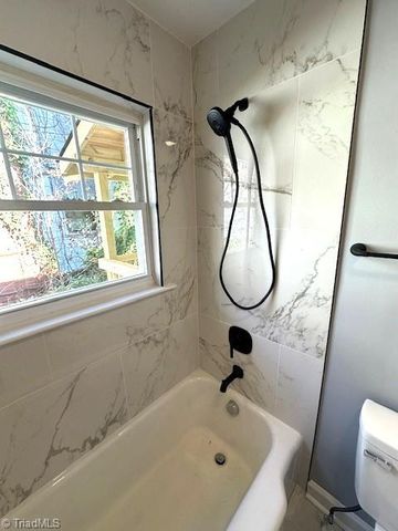 2062 K Court Avenue, Winston-salem, NC 27105