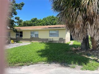 2120 NW 21st Terrace S, Fort Lauderdale, FL 33311