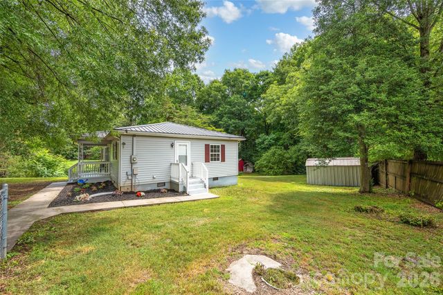 4507 US Highway 64 Highway W, Mocksville, NC 27028