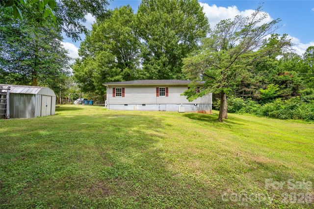 4507 US Highway 64 Highway W, Mocksville, NC 27028