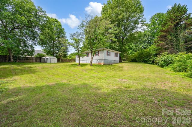 4507 US Highway 64 Highway W, Mocksville, NC 27028
