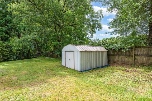 4507 US Highway 64 Highway W, Mocksville, NC 27028