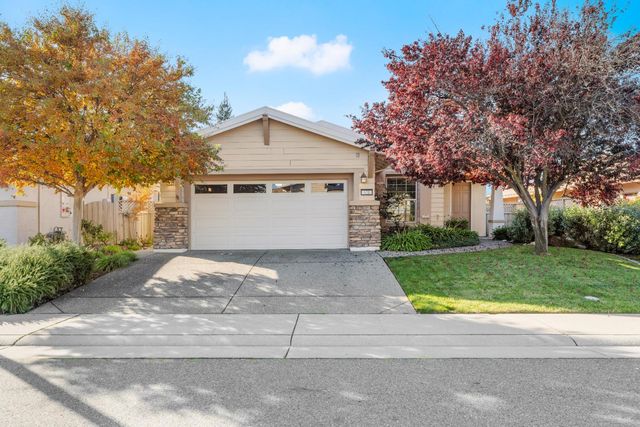 320 Snapdragon Ln, Lincoln, CA 95648